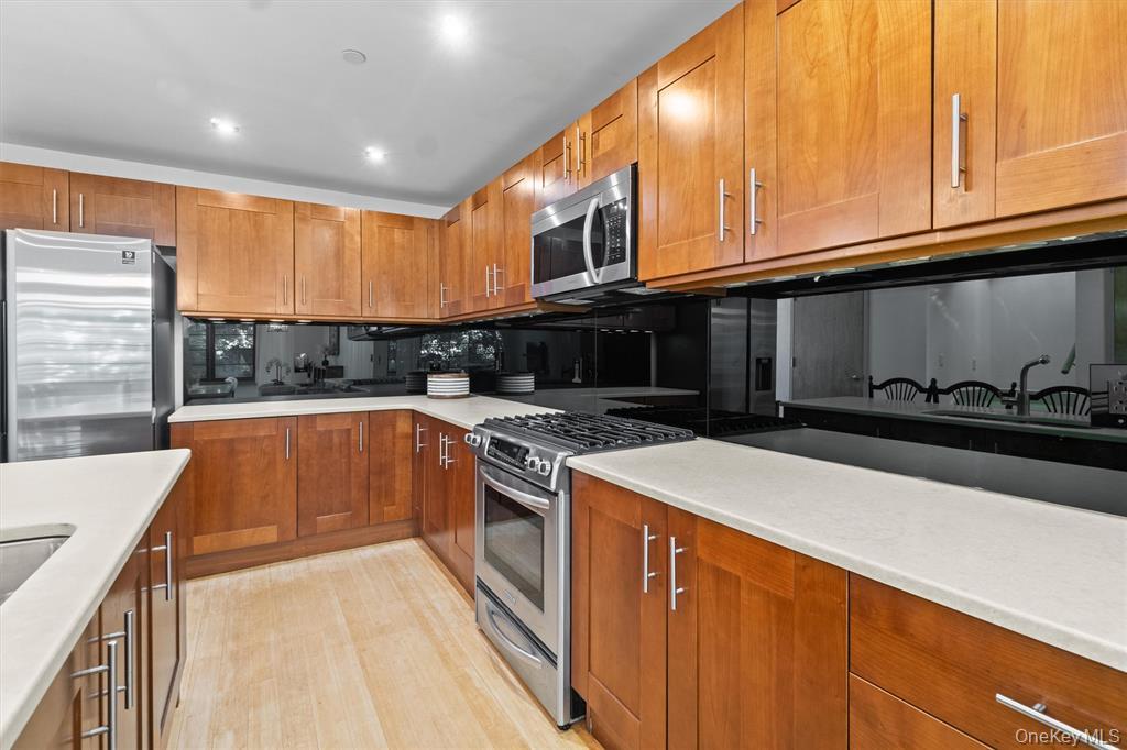 45 Main Street 3k Property Photo 8