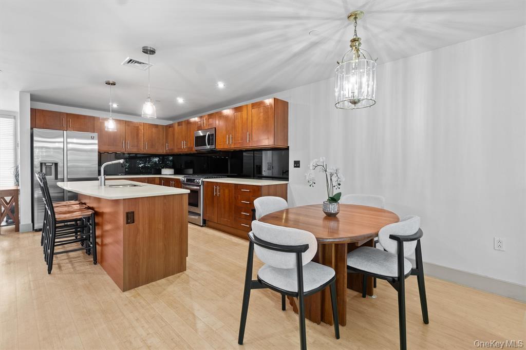 45 Main Street 3k Property Photo 10