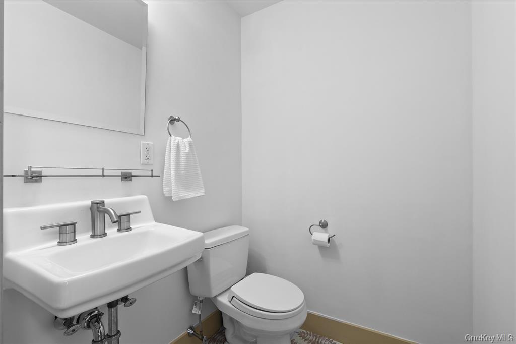 45 Main Street 3k Property Photo 15