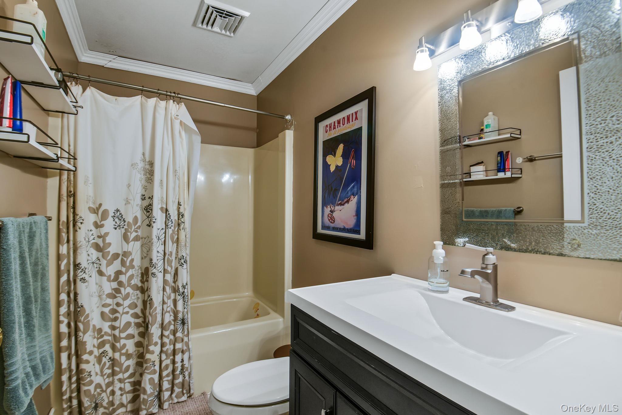 45 Willow Lake Drive Property Photo 22