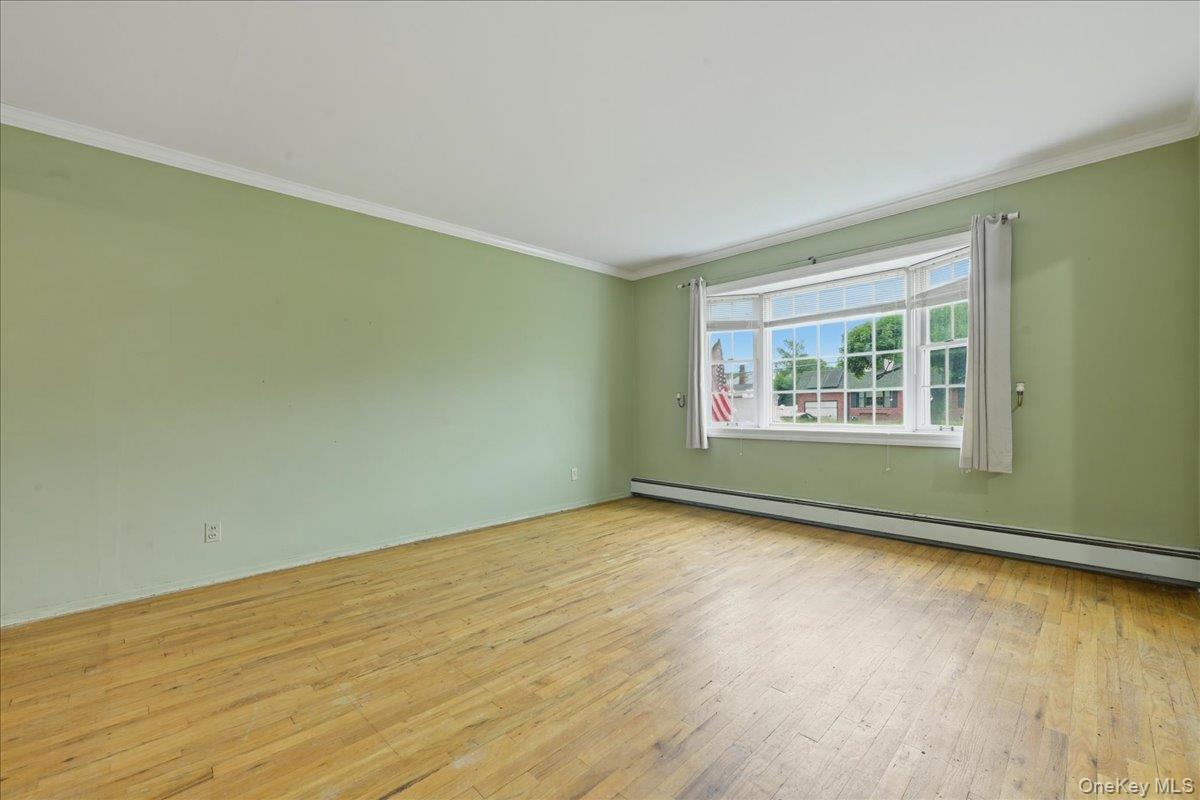 207 Sullivan Avenue Property Photo 3