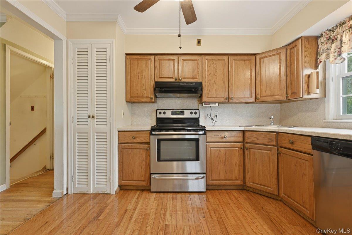 207 Sullivan Avenue Property Photo 11