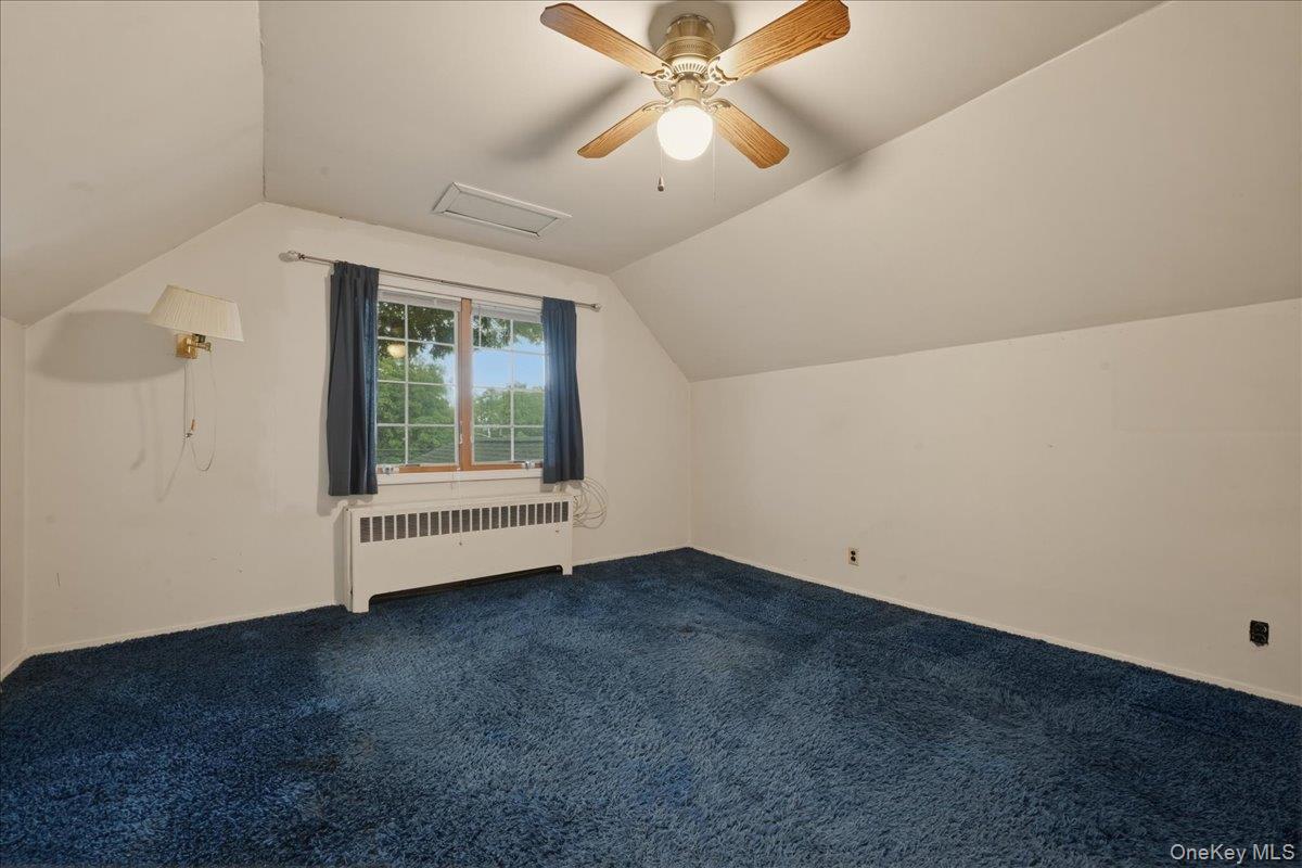 207 Sullivan Avenue Property Photo 21