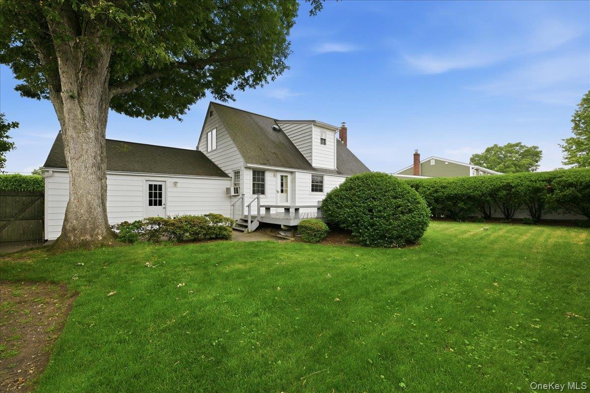 207 Sullivan Avenue Property Photo 31