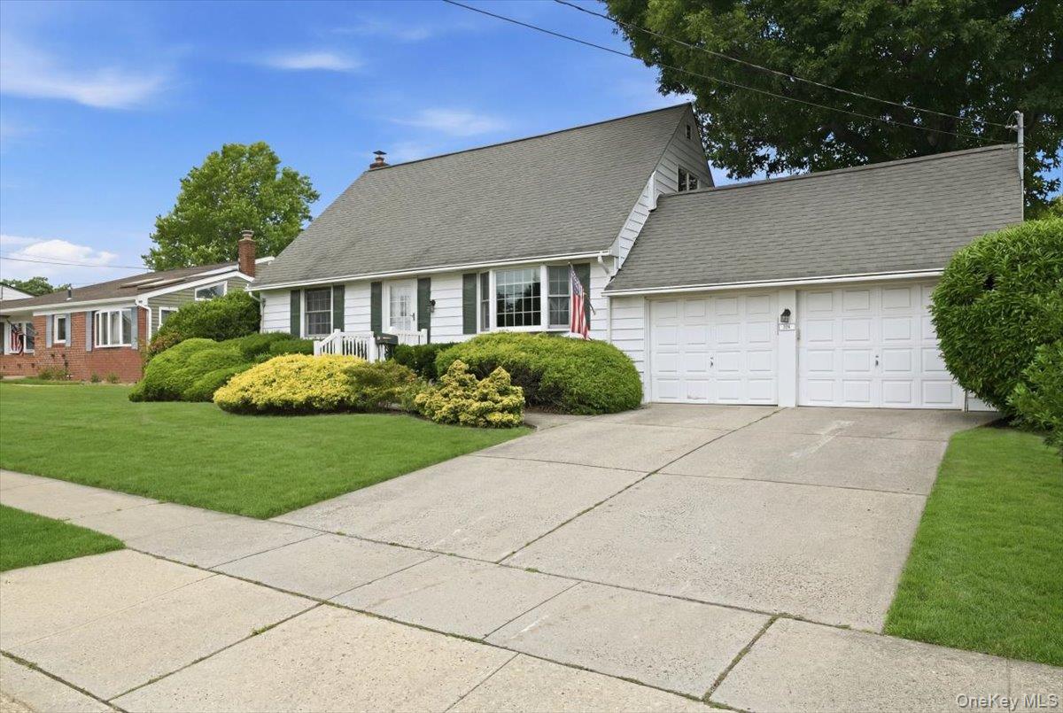 207 Sullivan Avenue Property Photo 34