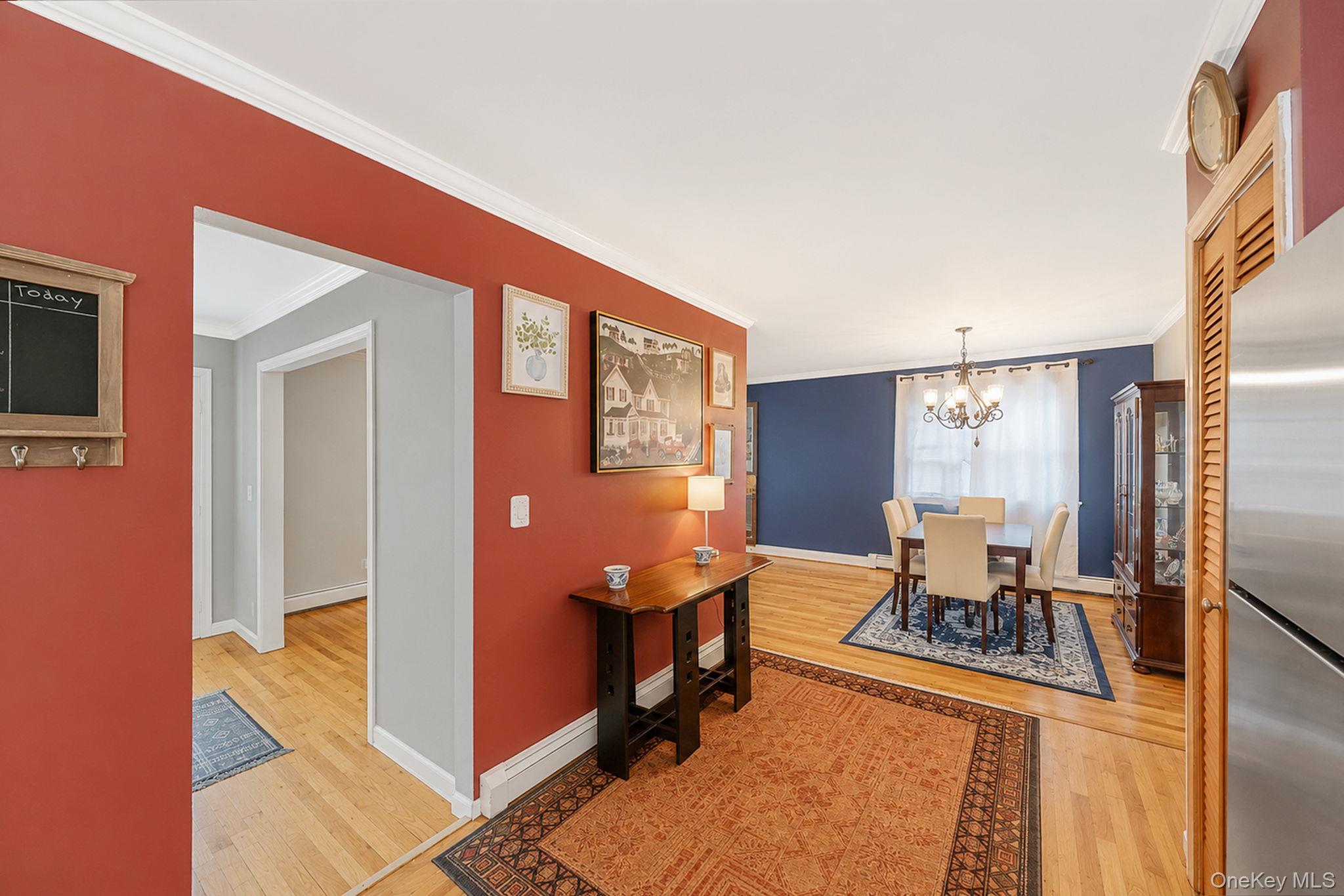 390 Blue Point Road Property Photo 11