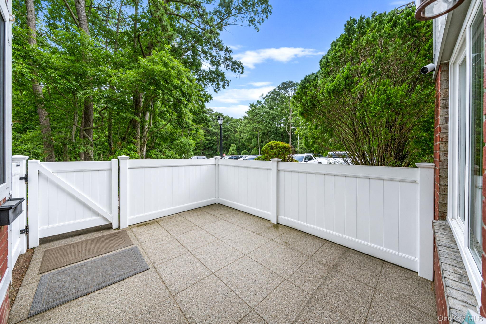 577 Blue Ridge Drive Property Photo 3