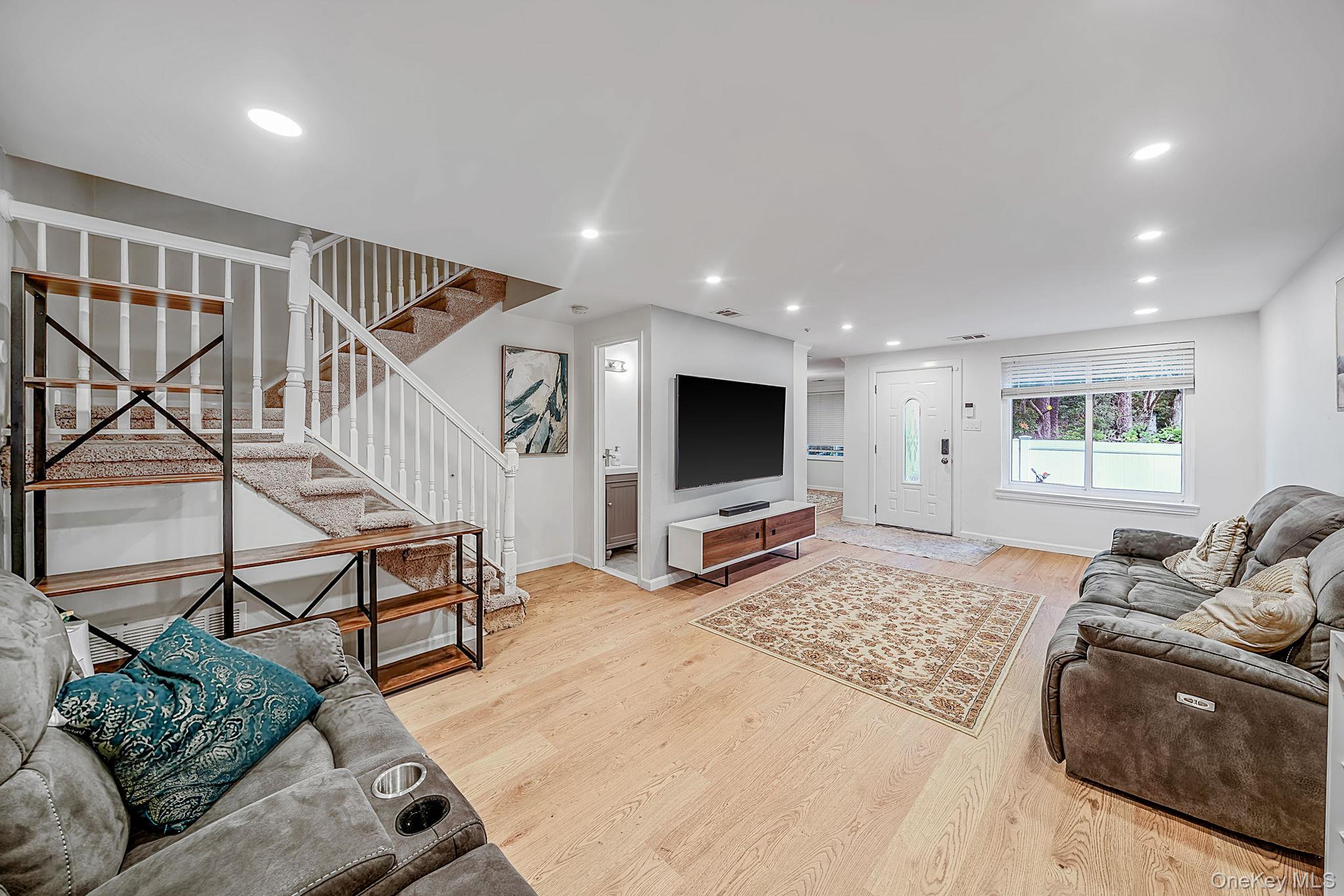 577 Blue Ridge Drive Property Photo 4