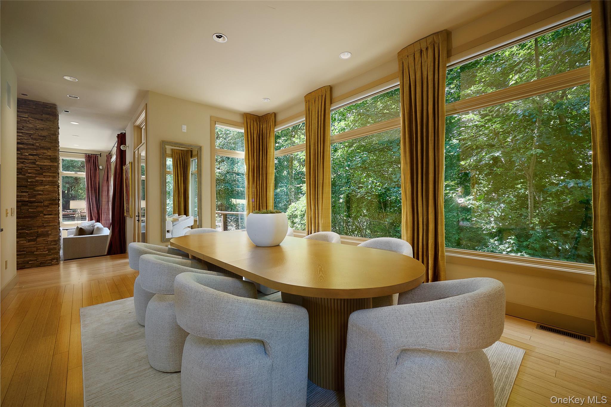 27 Castle Road Property Photo 10