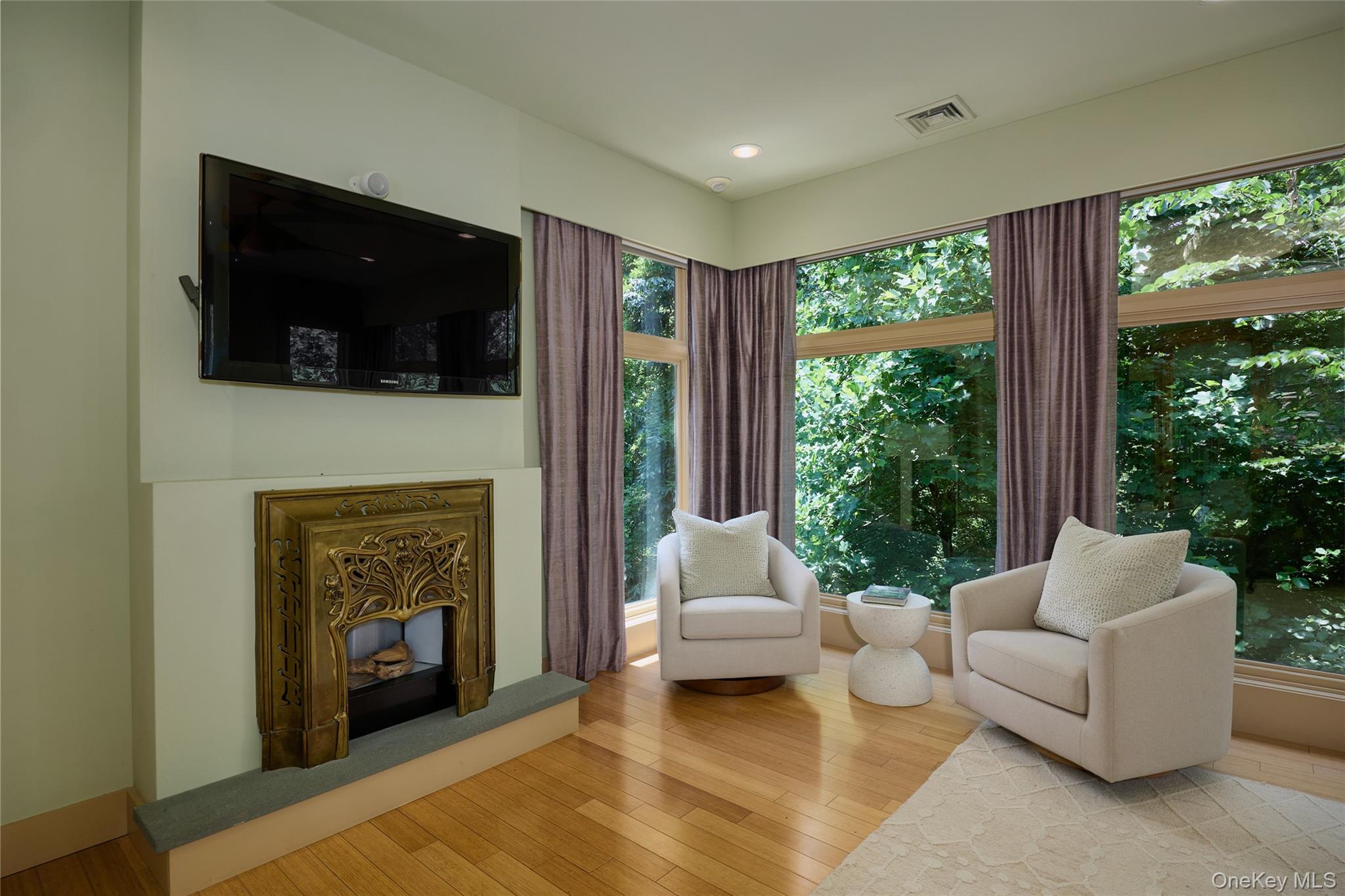 27 Castle Road Property Photo 25