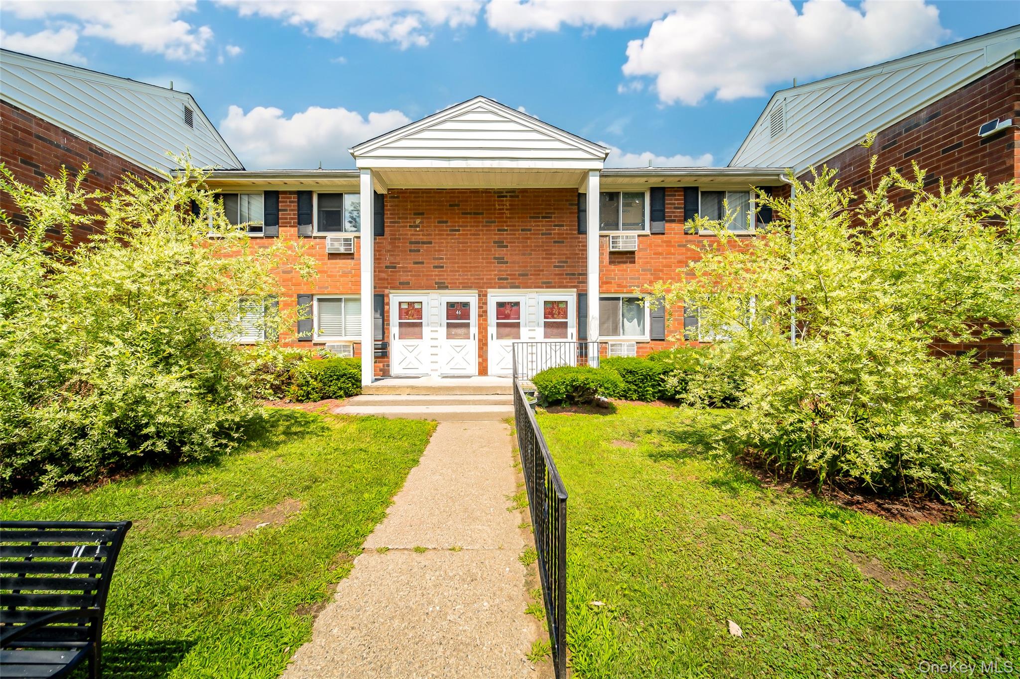 44 Manor Drive 44 Property Photo 4