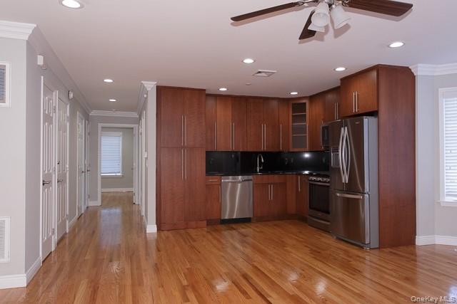 565 Merrick Road 208 Property Photo 2