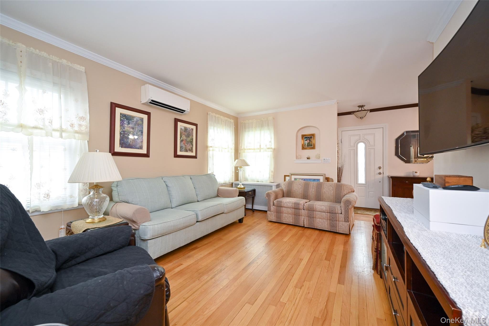 56-08 197th Street Property Photo 8