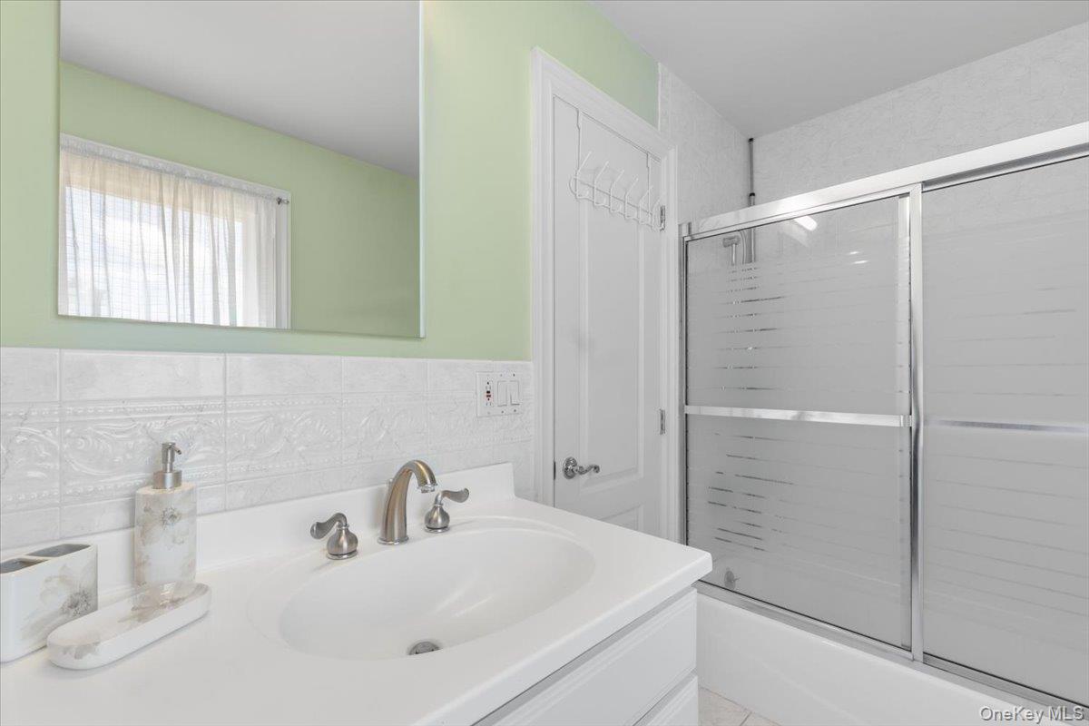 42 North Road Property Photo 28