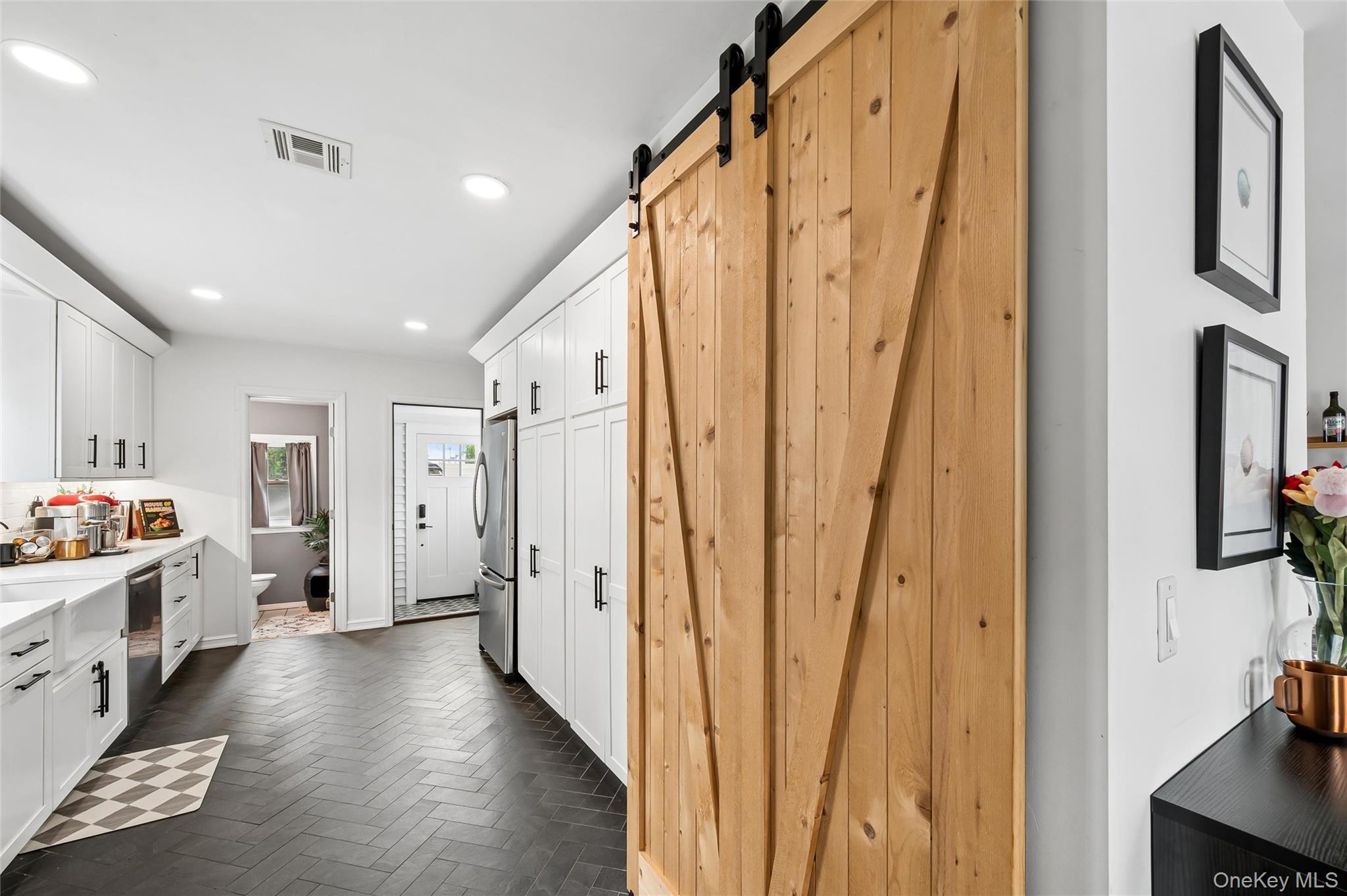 104 Park Avenue Property Photo 4