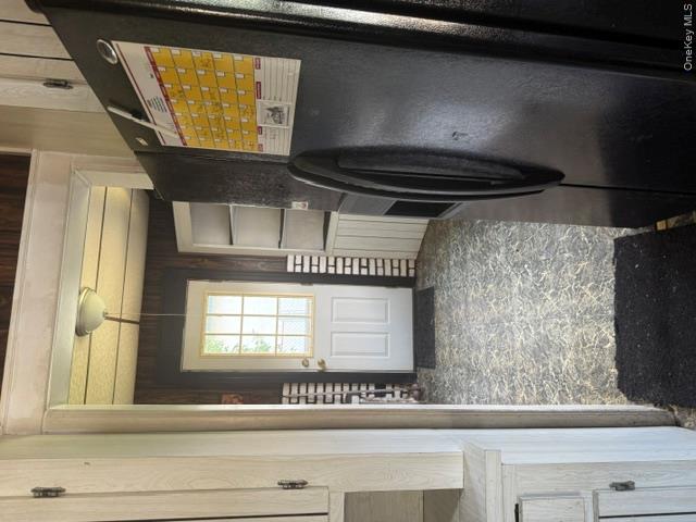 340 Plymouth Street Property Photo 6