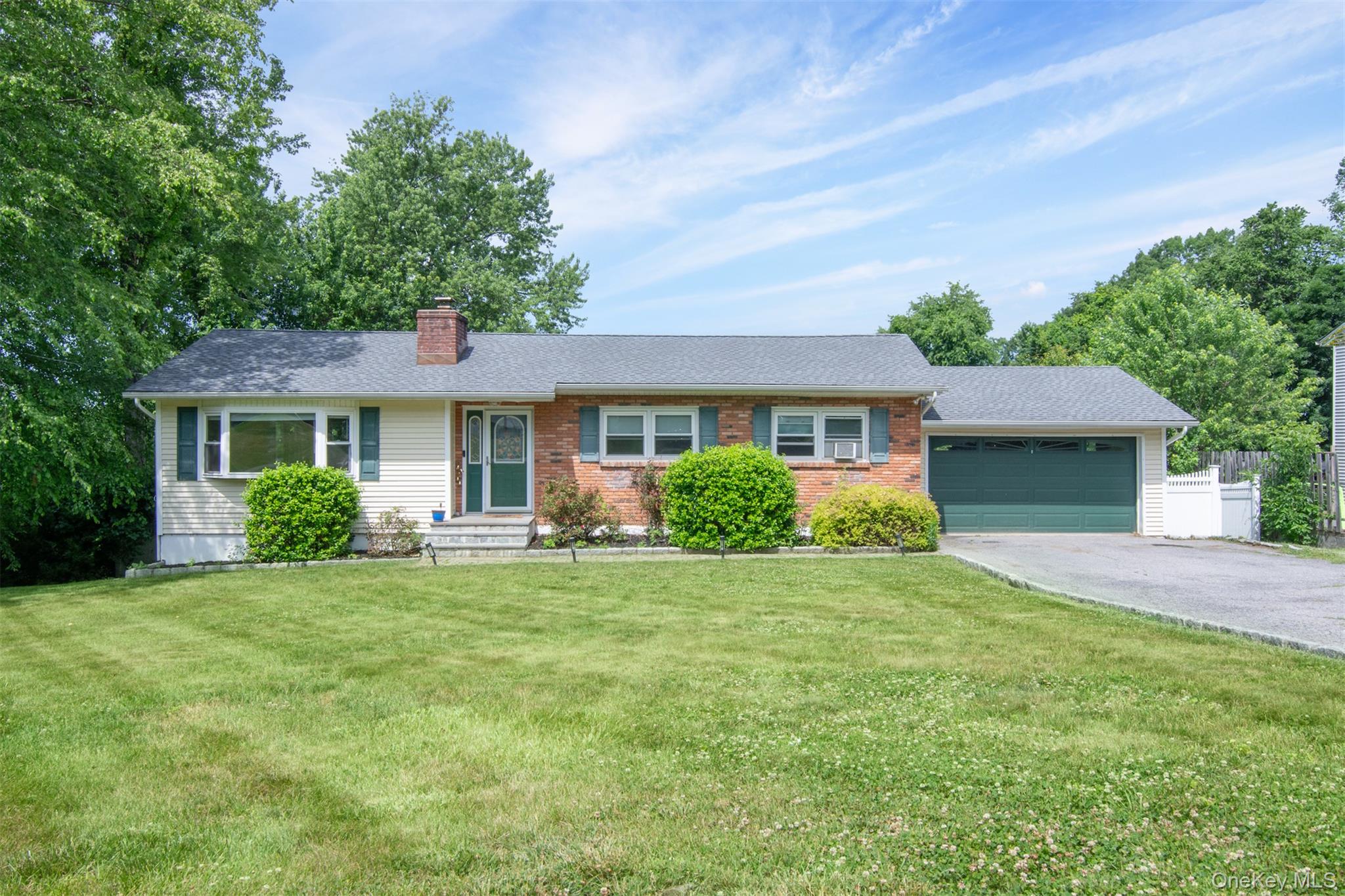 87 High View Drive Property Photo 1
