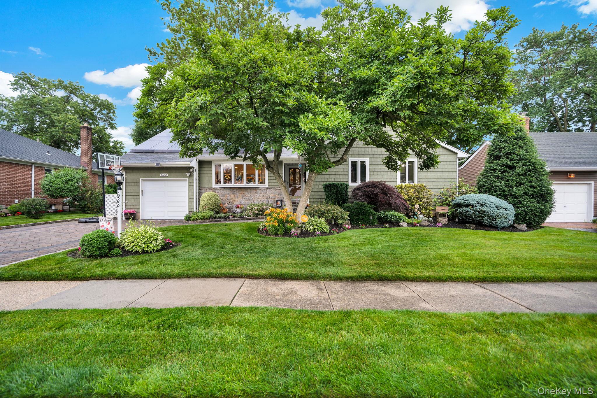 622 Harrison Avenue Property Photo 42