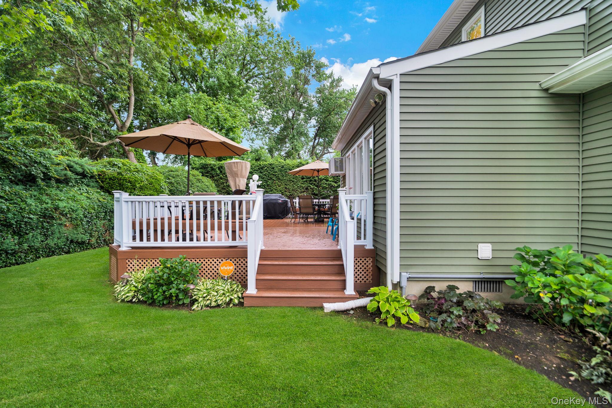 622 Harrison Avenue Property Photo 47