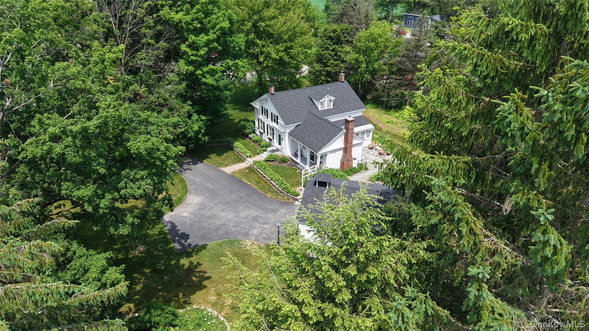 10636 N Gage Road Property Photo 2