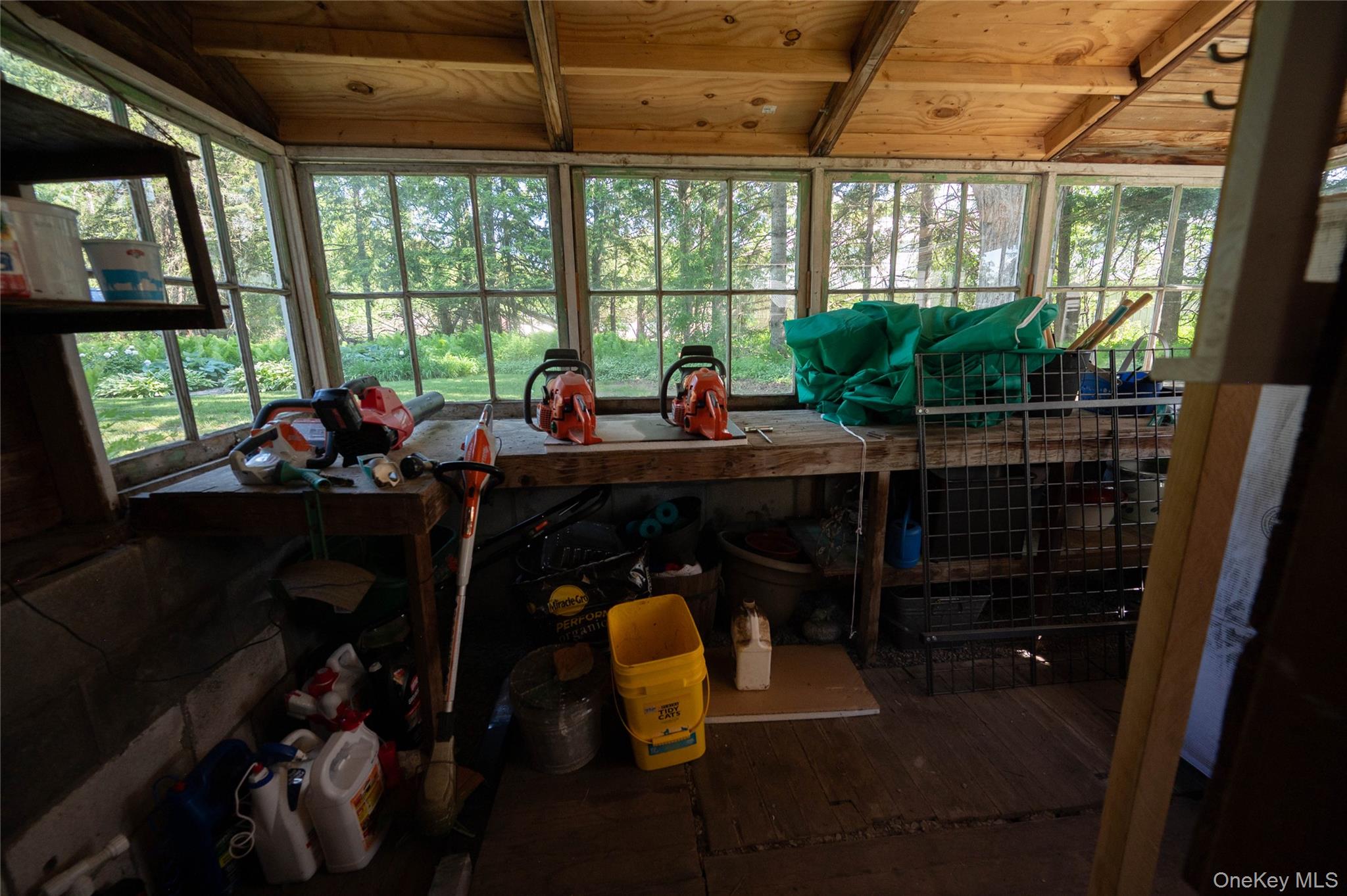 10636 N Gage Road Property Photo 7