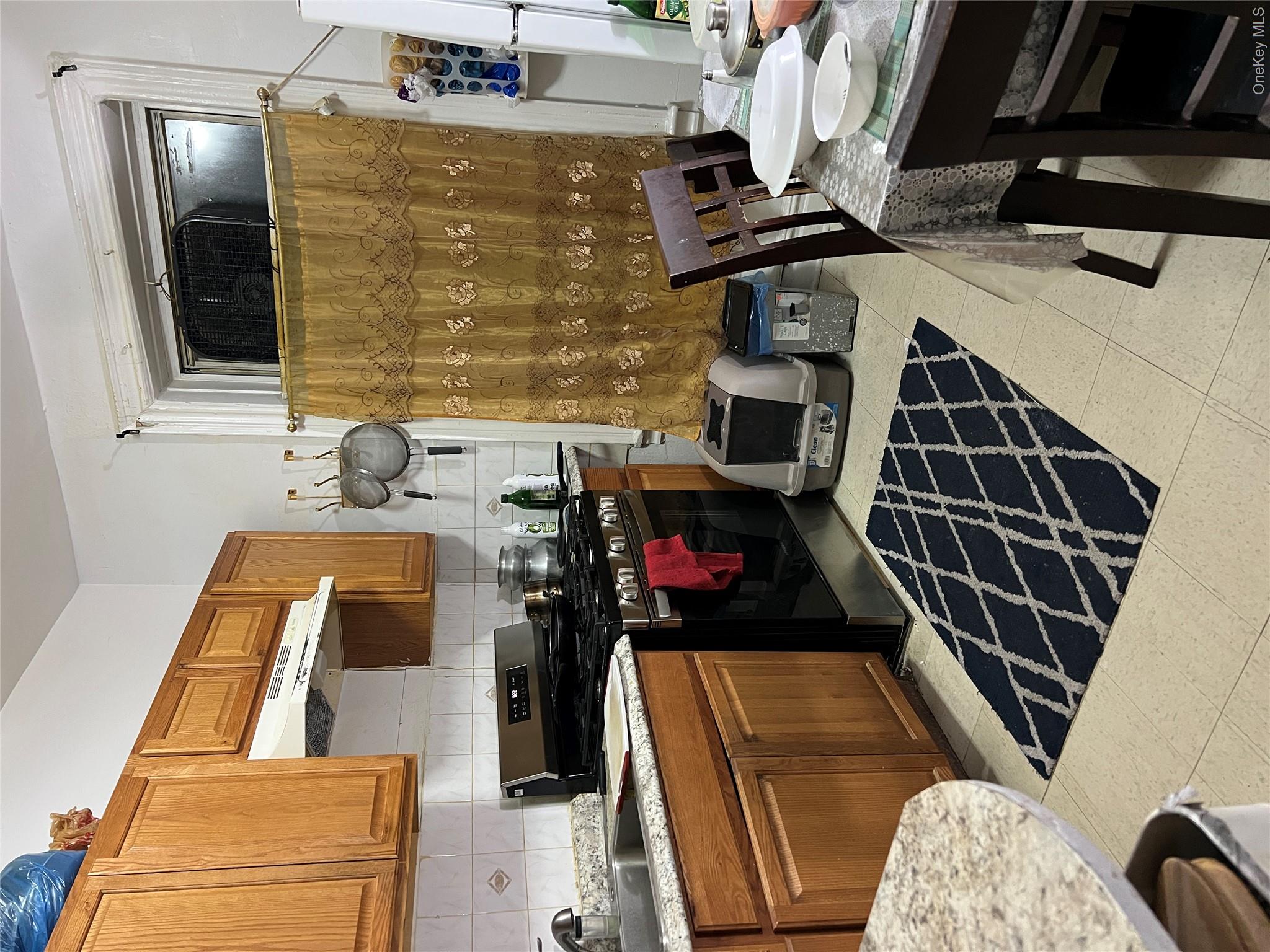 47-16 46 Street Property Photo 4