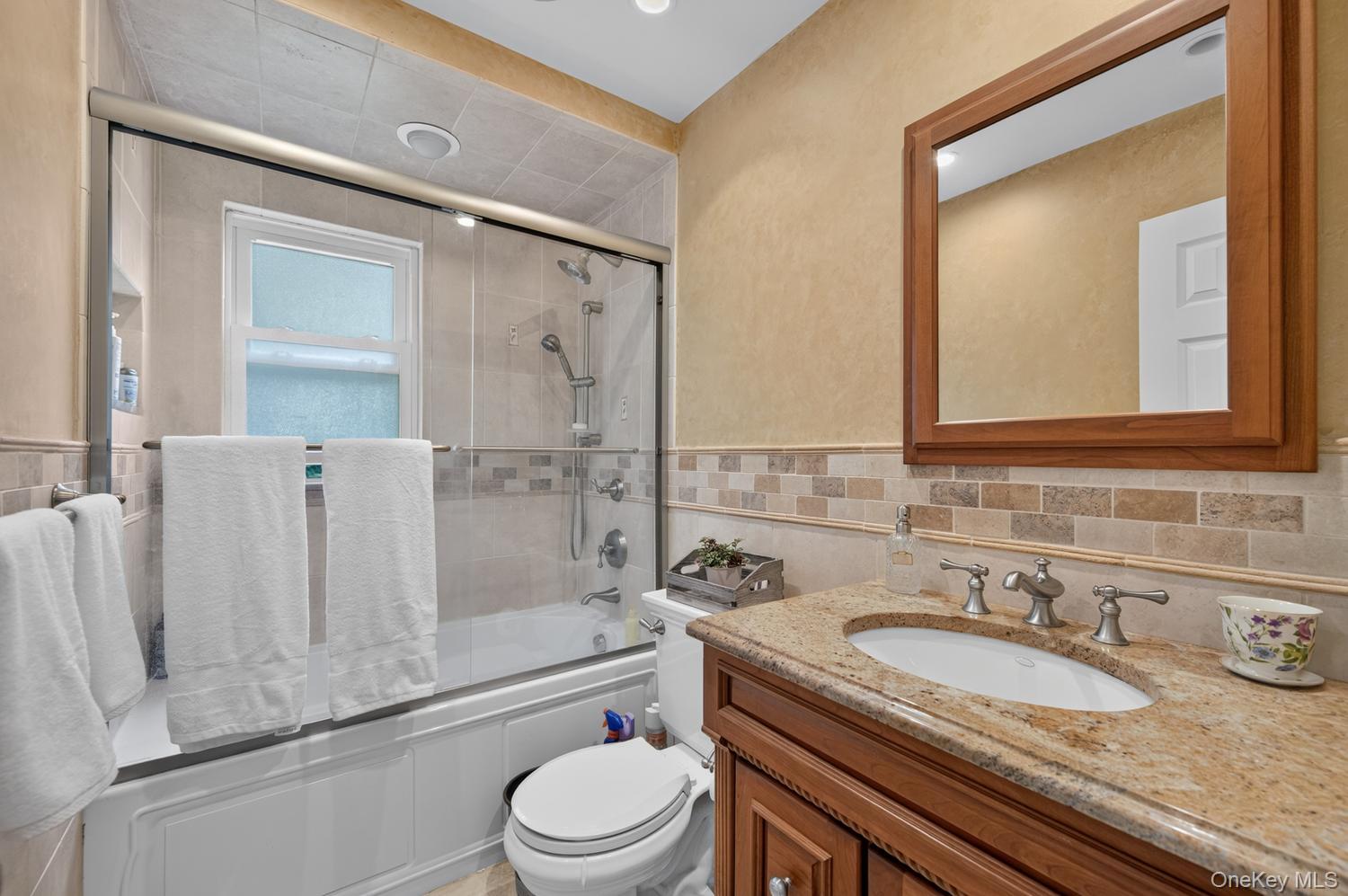 8 Tuscan Court Property Photo 12
