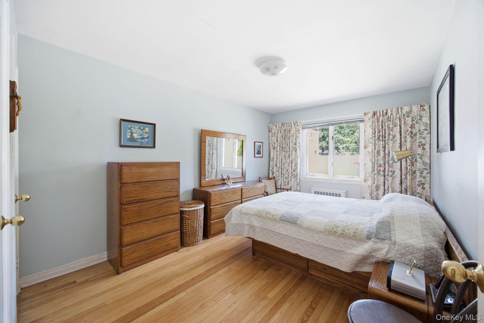 66-15 Gray Street Property Photo 13