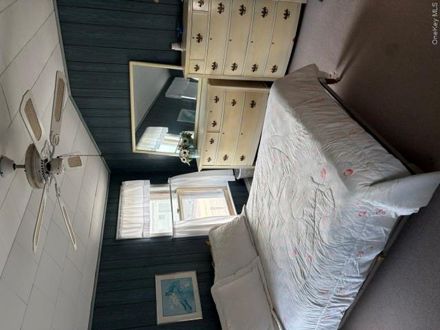 18 Howard Road Property Photo 12