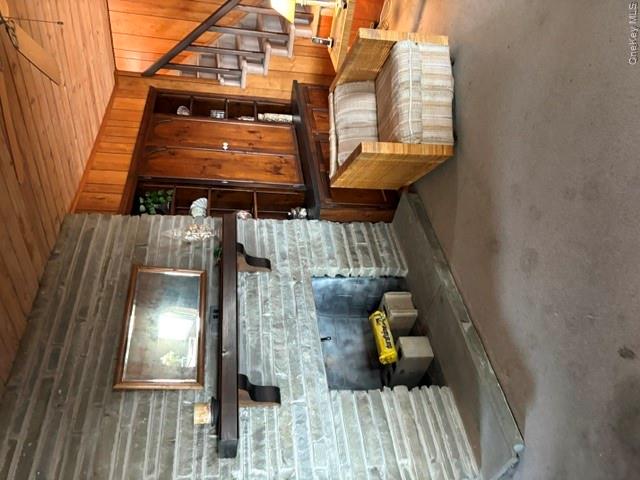 18 Howard Road Property Photo 15