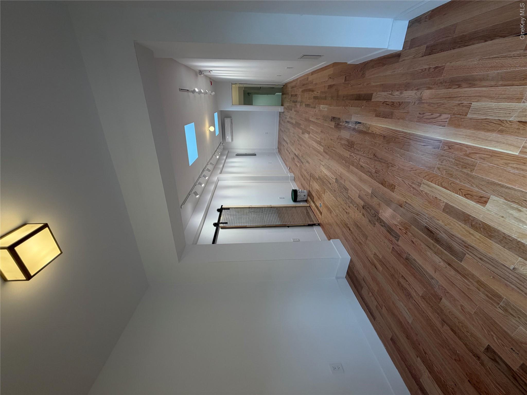 5997 Riverdale Avenue Property Photo 6