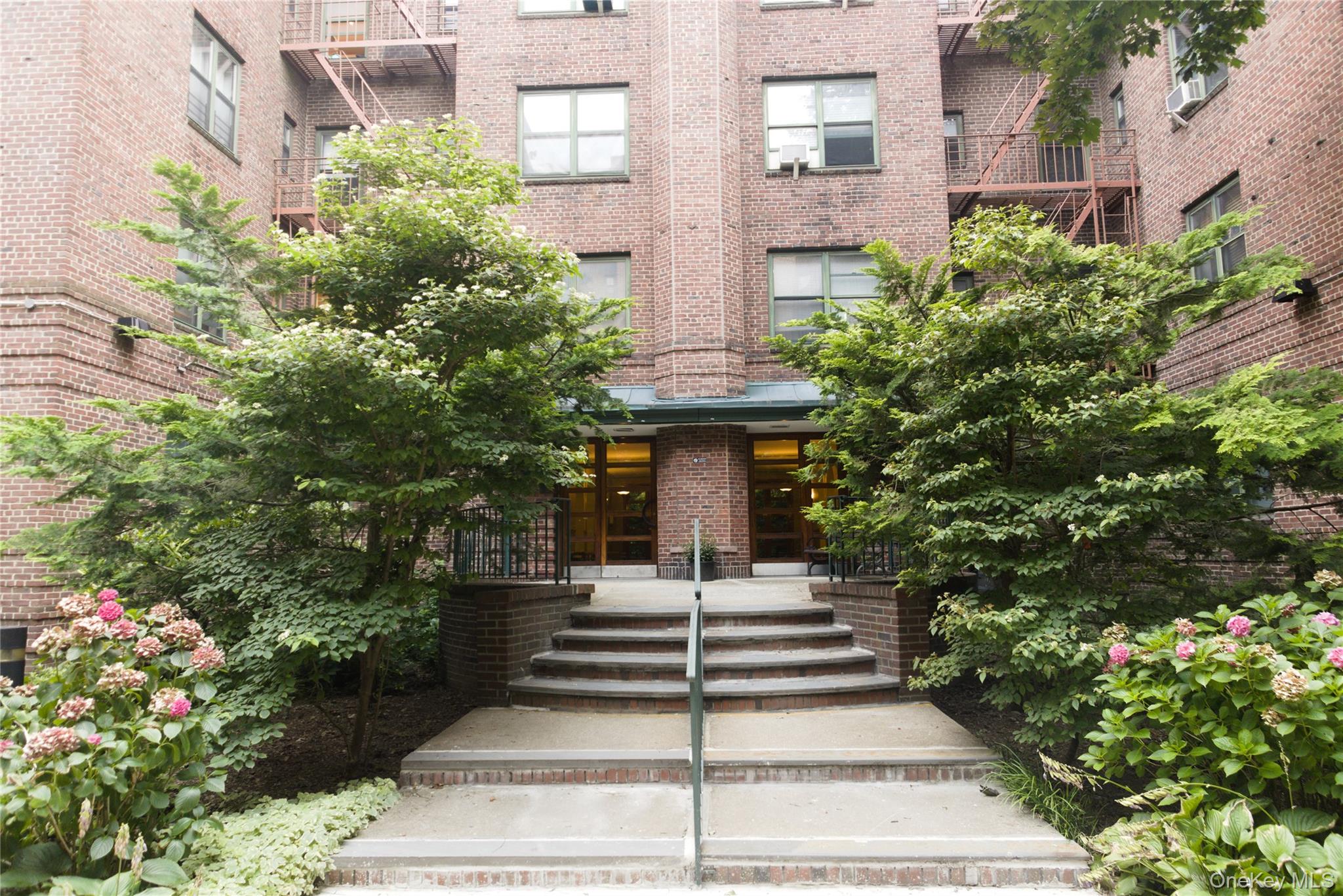 34-41 78th Street 6b Property Photo 1