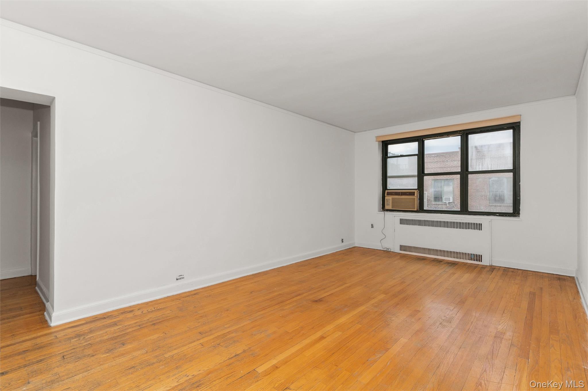 34-41 78th Street 6b Property Photo 6