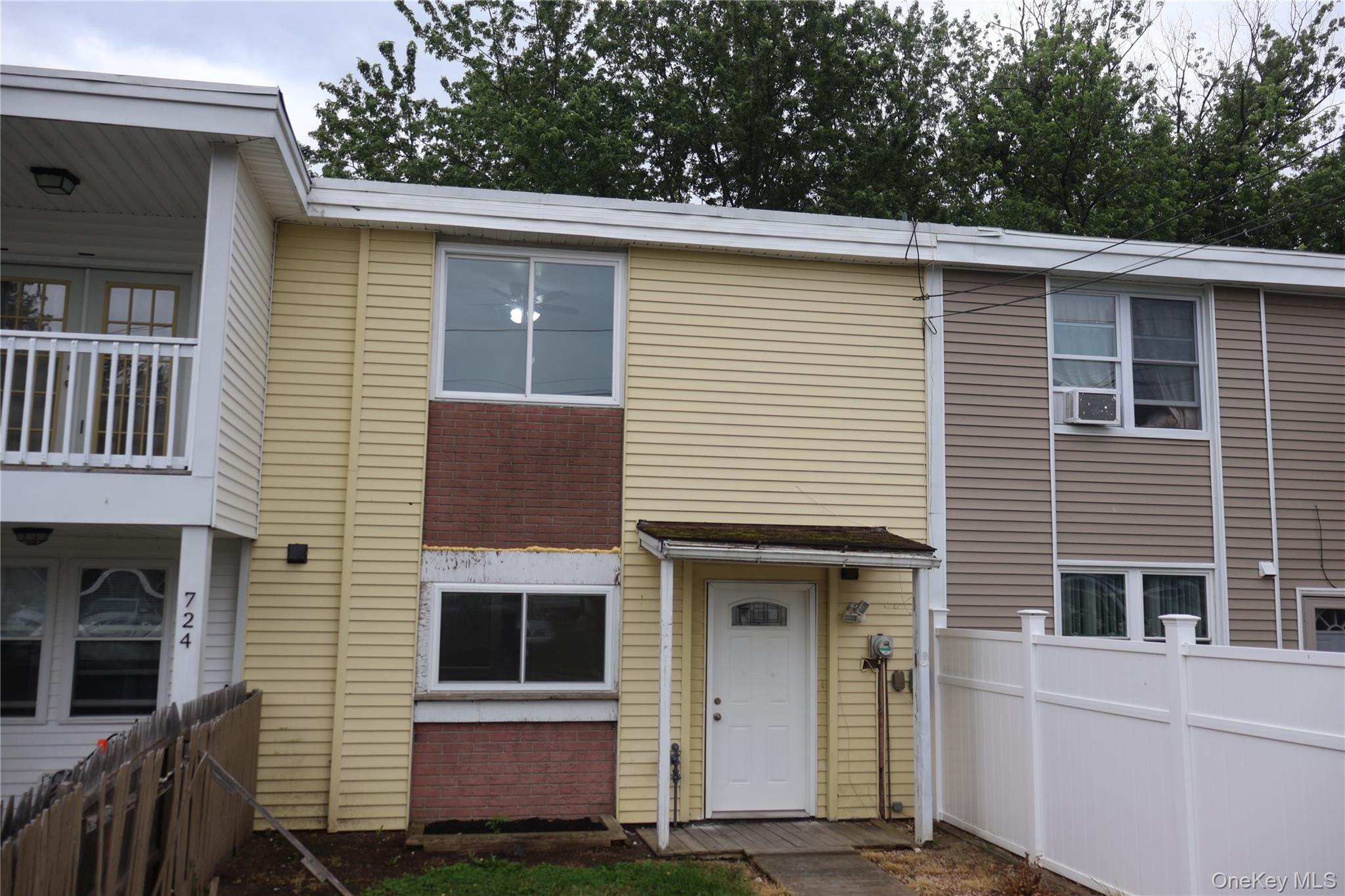 722 Silver Lake Scotchtown Road Property Photo 2