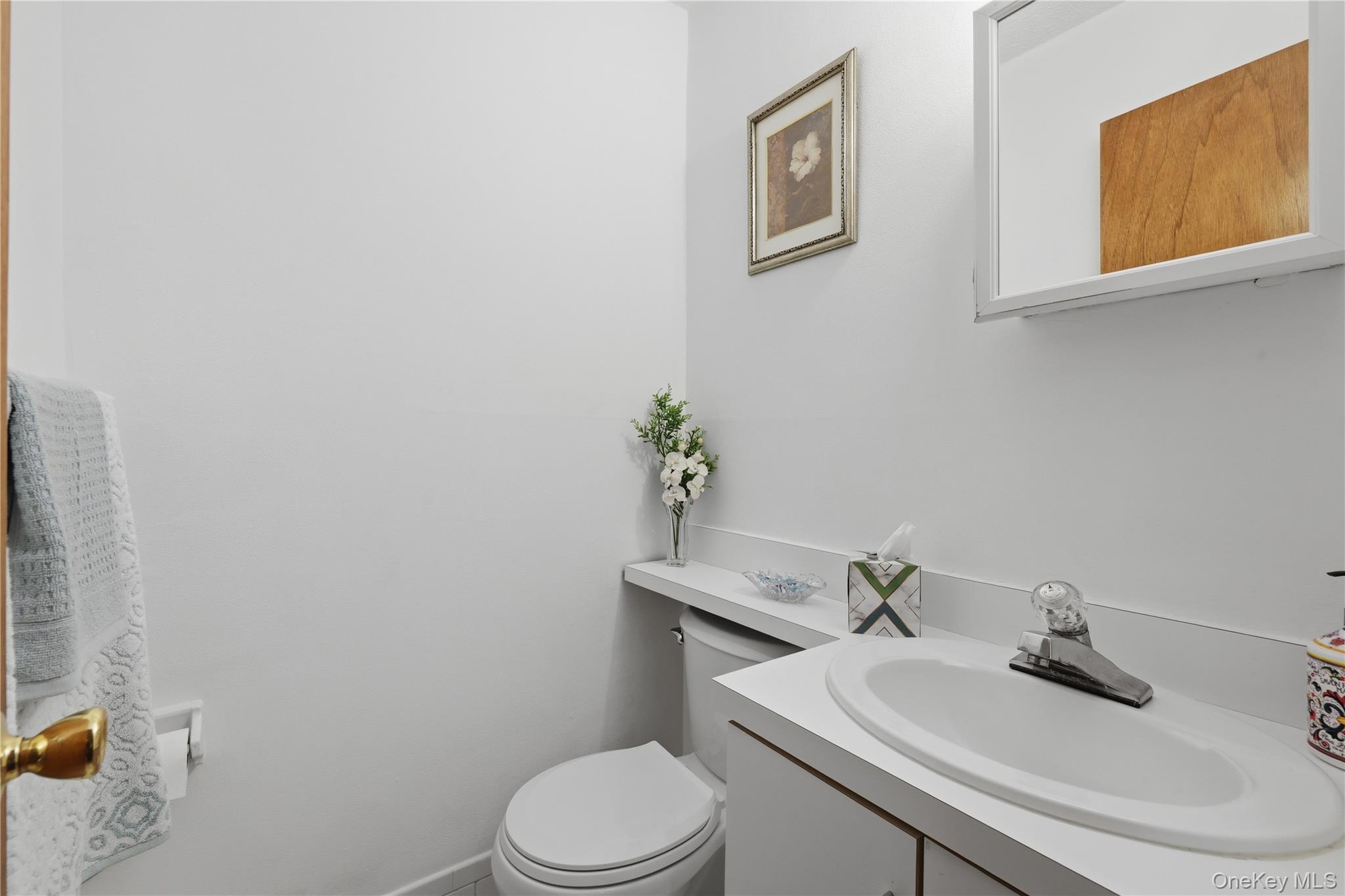 122 Irving Avenue Property Photo 8