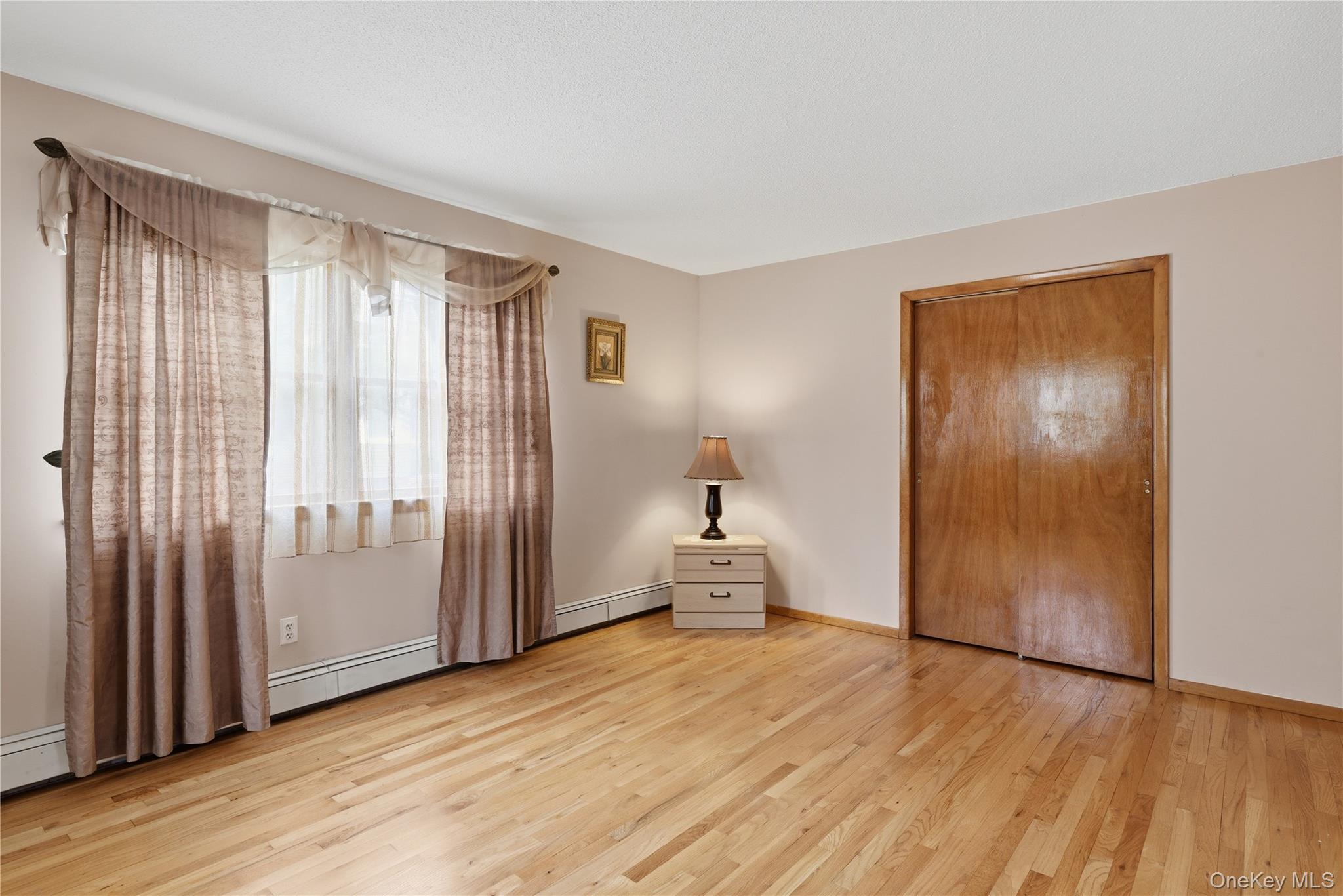 122 Irving Avenue Property Photo 13