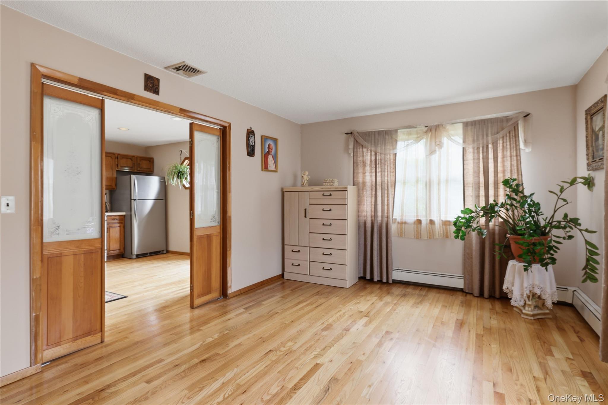 122 Irving Avenue Property Photo 14