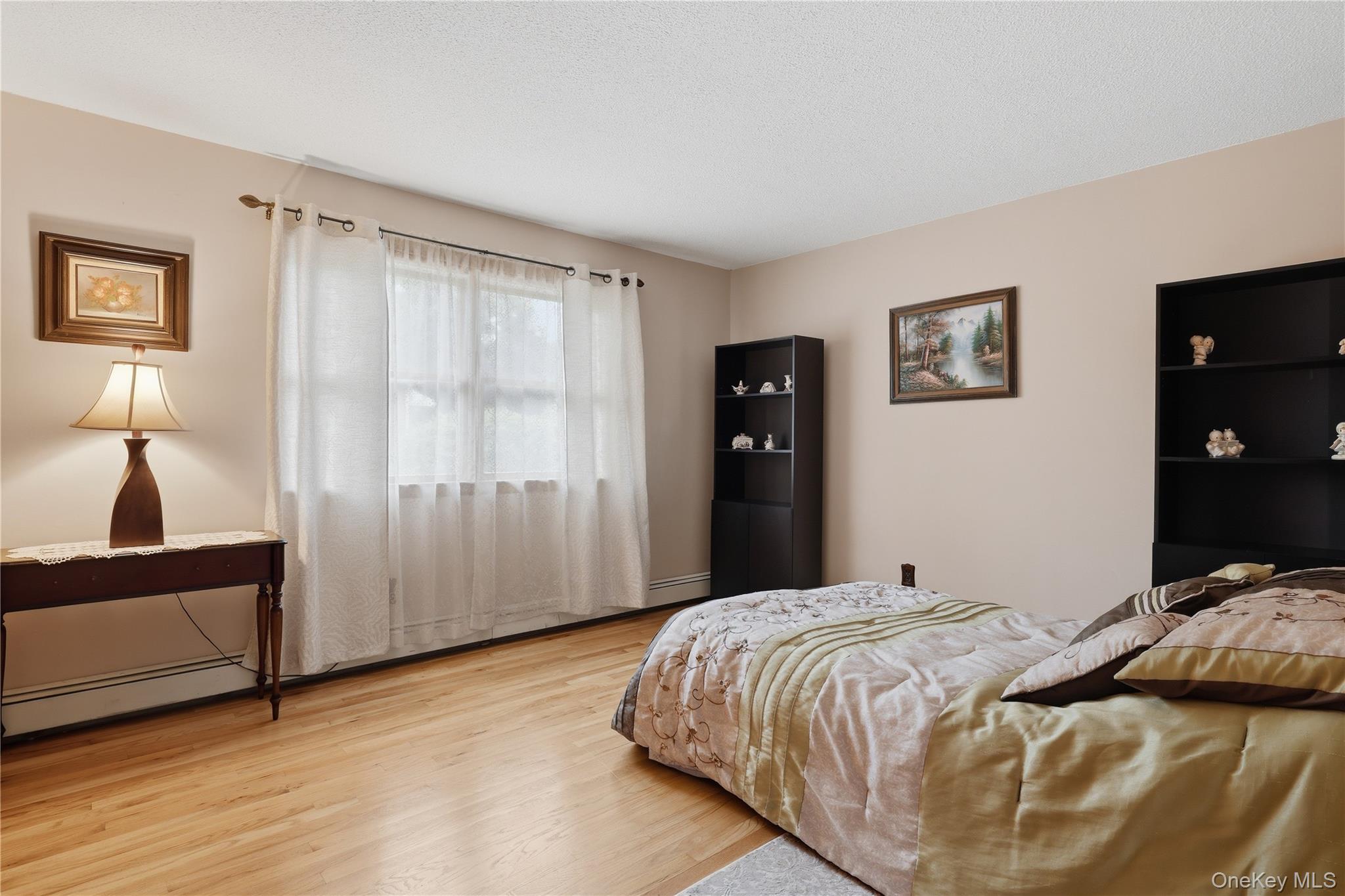 122 Irving Avenue Property Photo 24