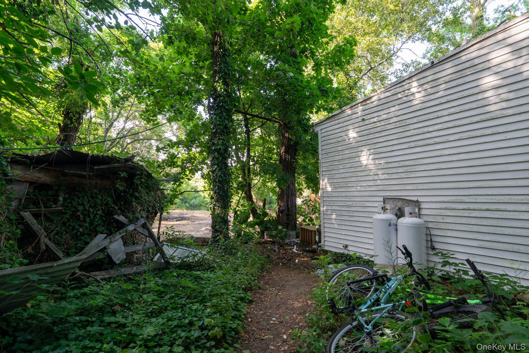 357 Smithtown Boulevard Property Photo 25