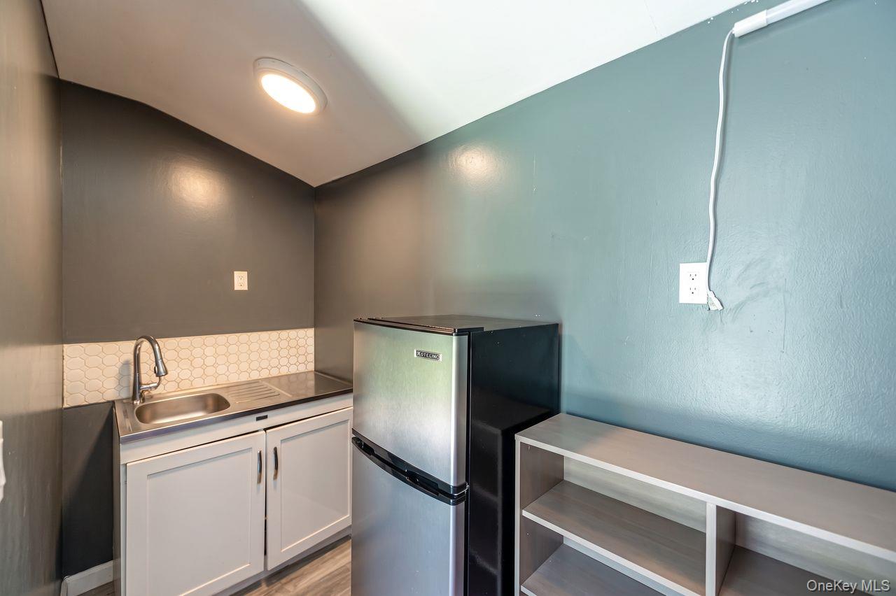 35 Oakland Avenue Property Photo 15