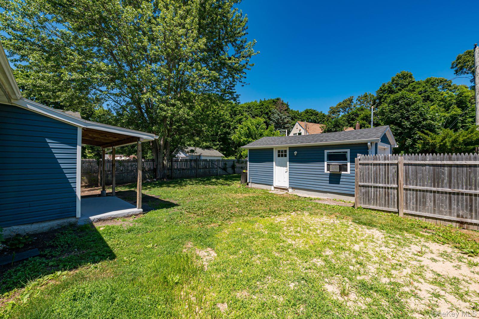 35 Oakland Avenue Property Photo 19