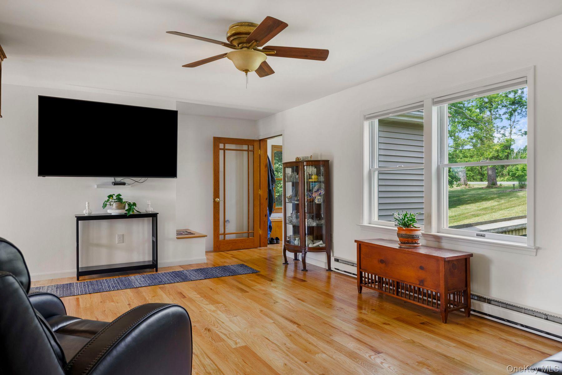 75 Eastern Parkway Property Photo 12