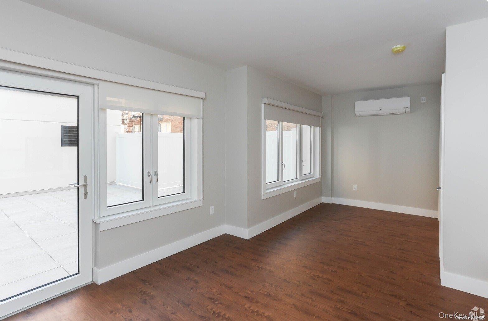 241-15 Northern Boulevard 3b Property Photo 8