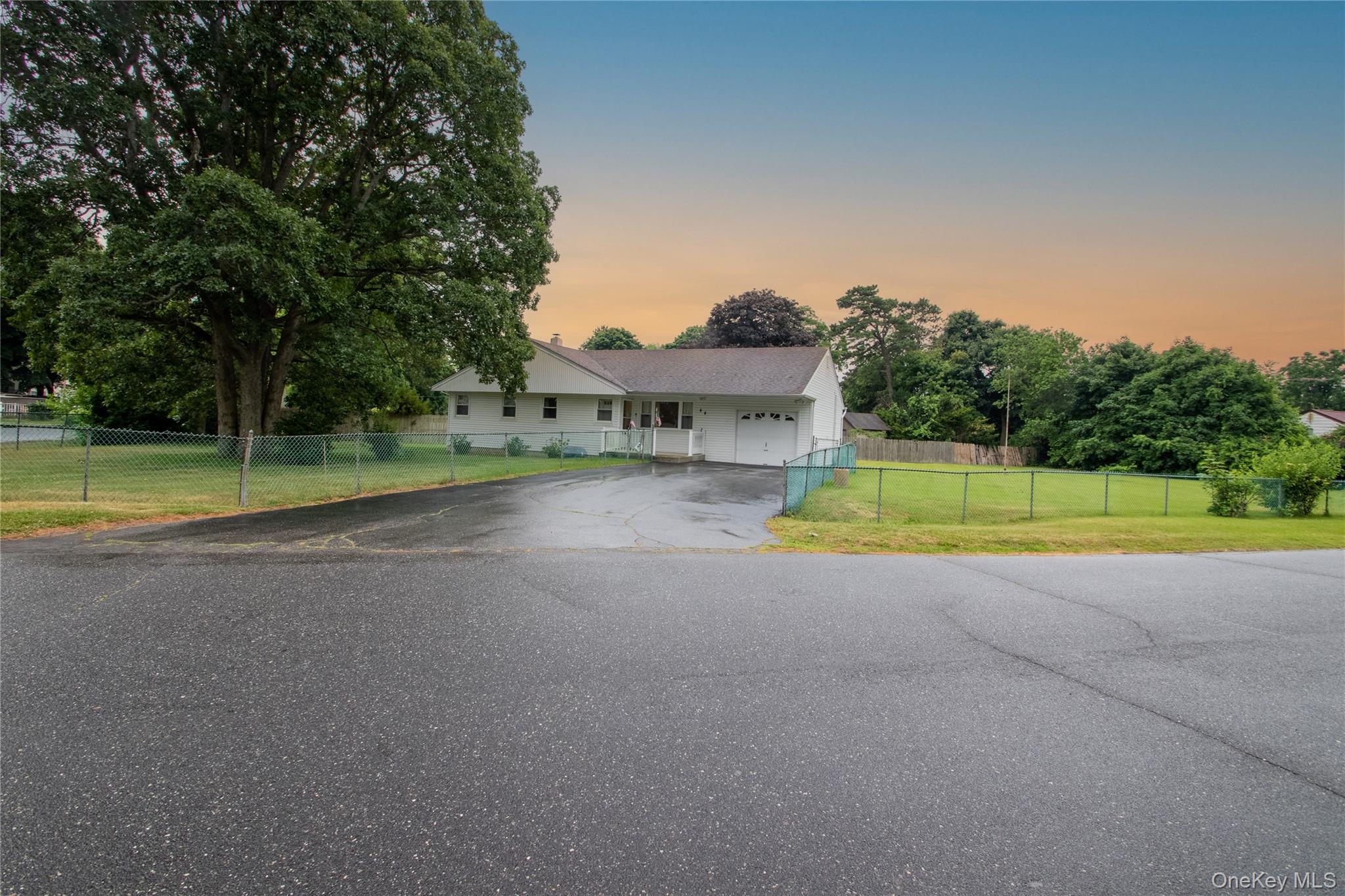 44 Willoughby Street Property Photo 2