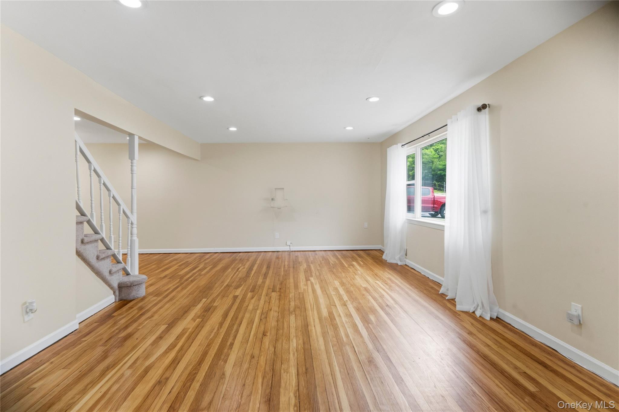 46 Falcon Drive Property Photo 5