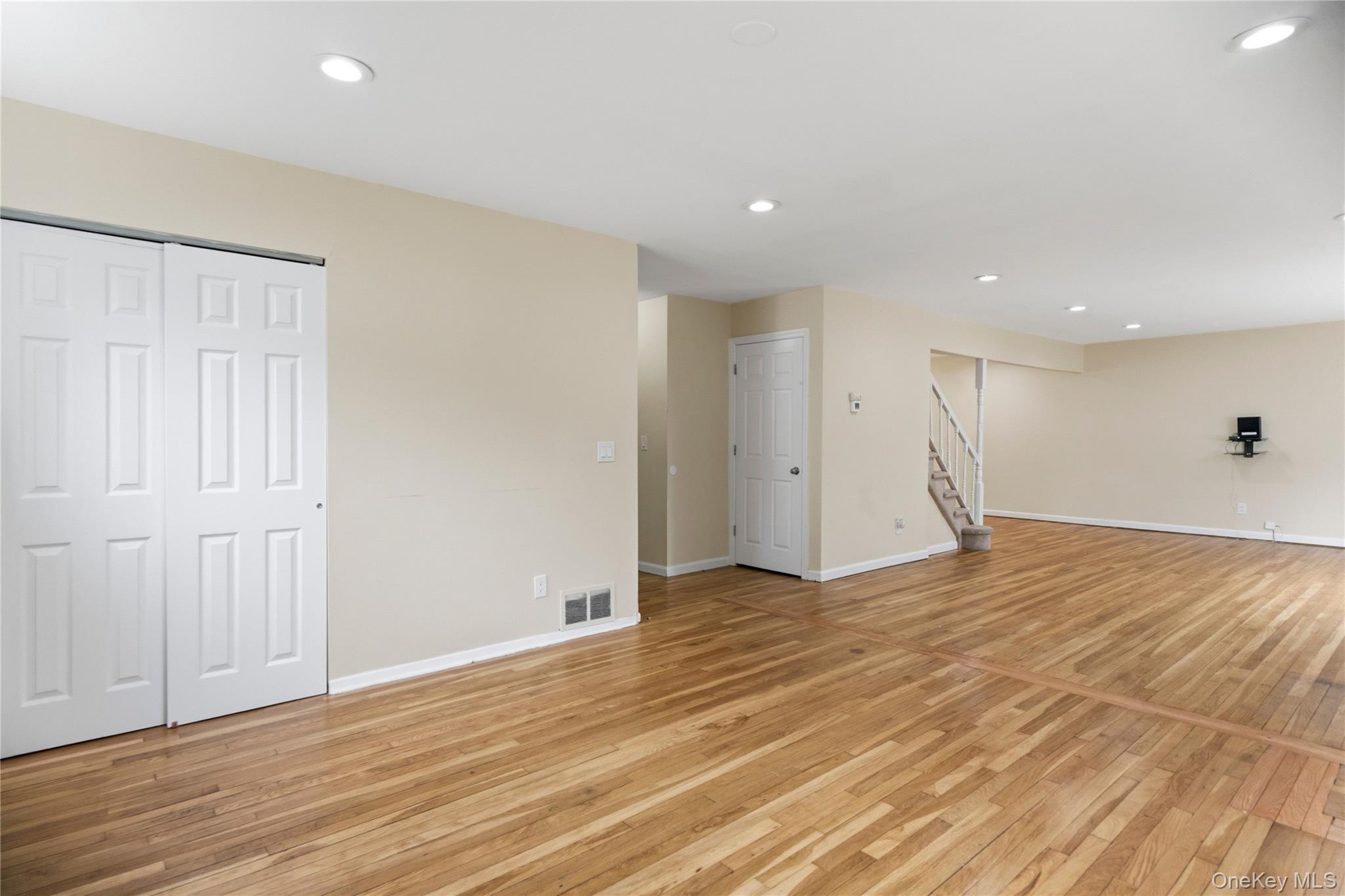 46 Falcon Drive Property Photo 8