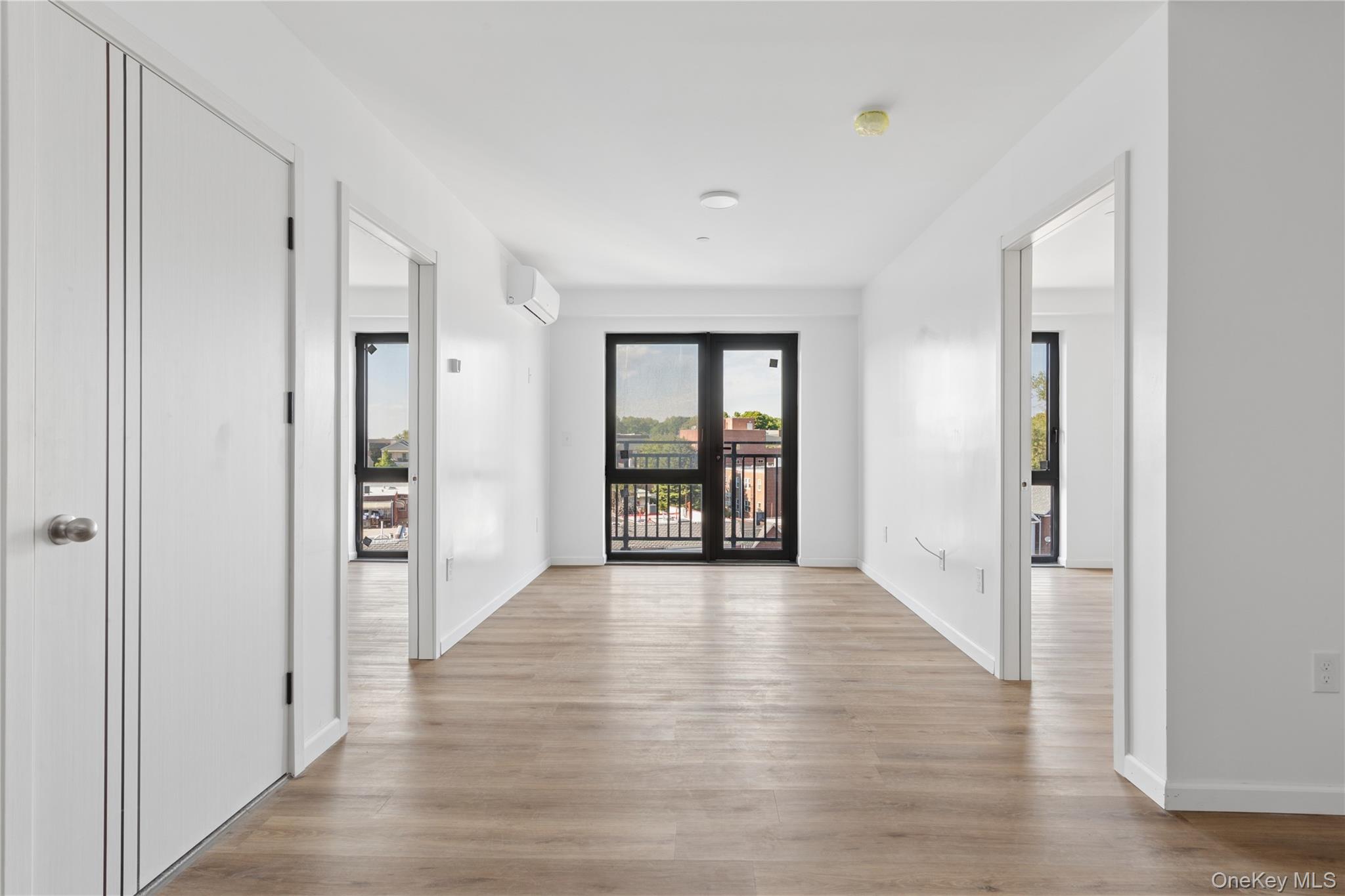70-25 Queens Boulevard 7j Property Photo 4