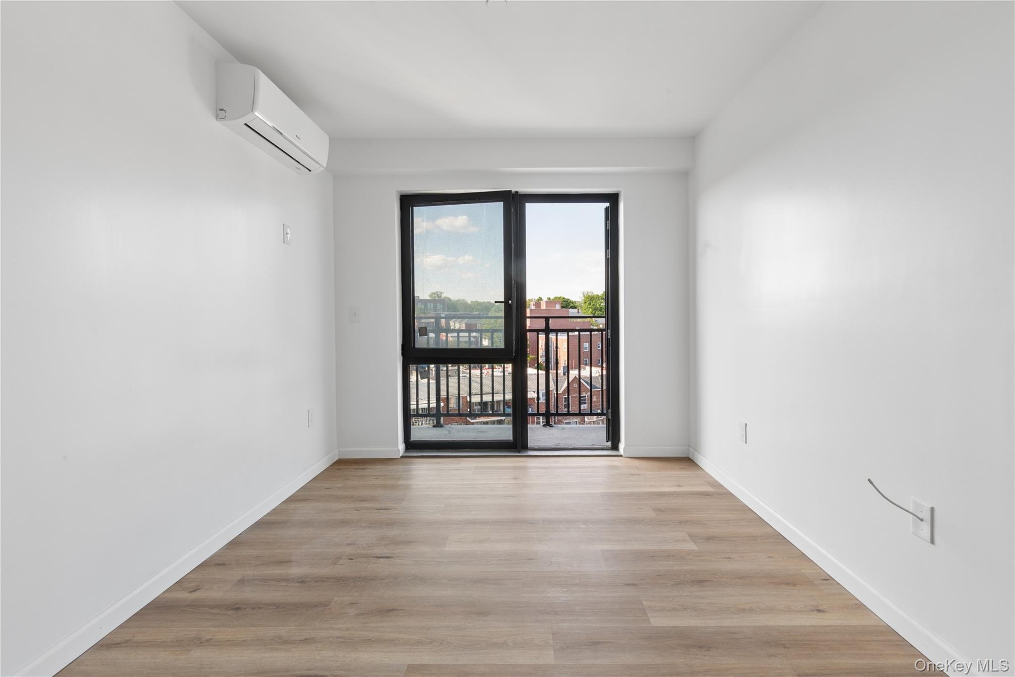 70-25 Queens Boulevard 7j Property Photo 11