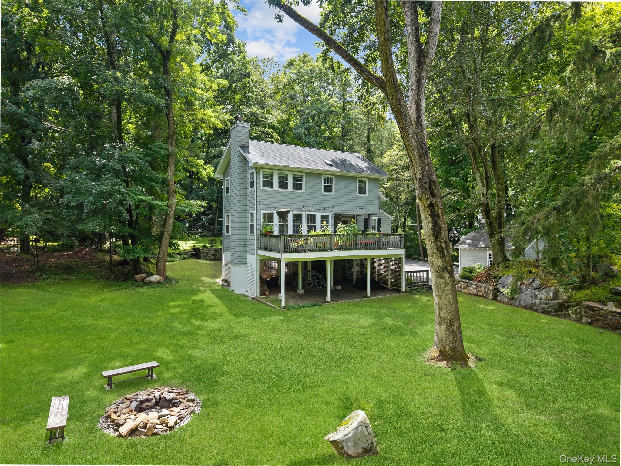131 Douglas Road Property Photo 4