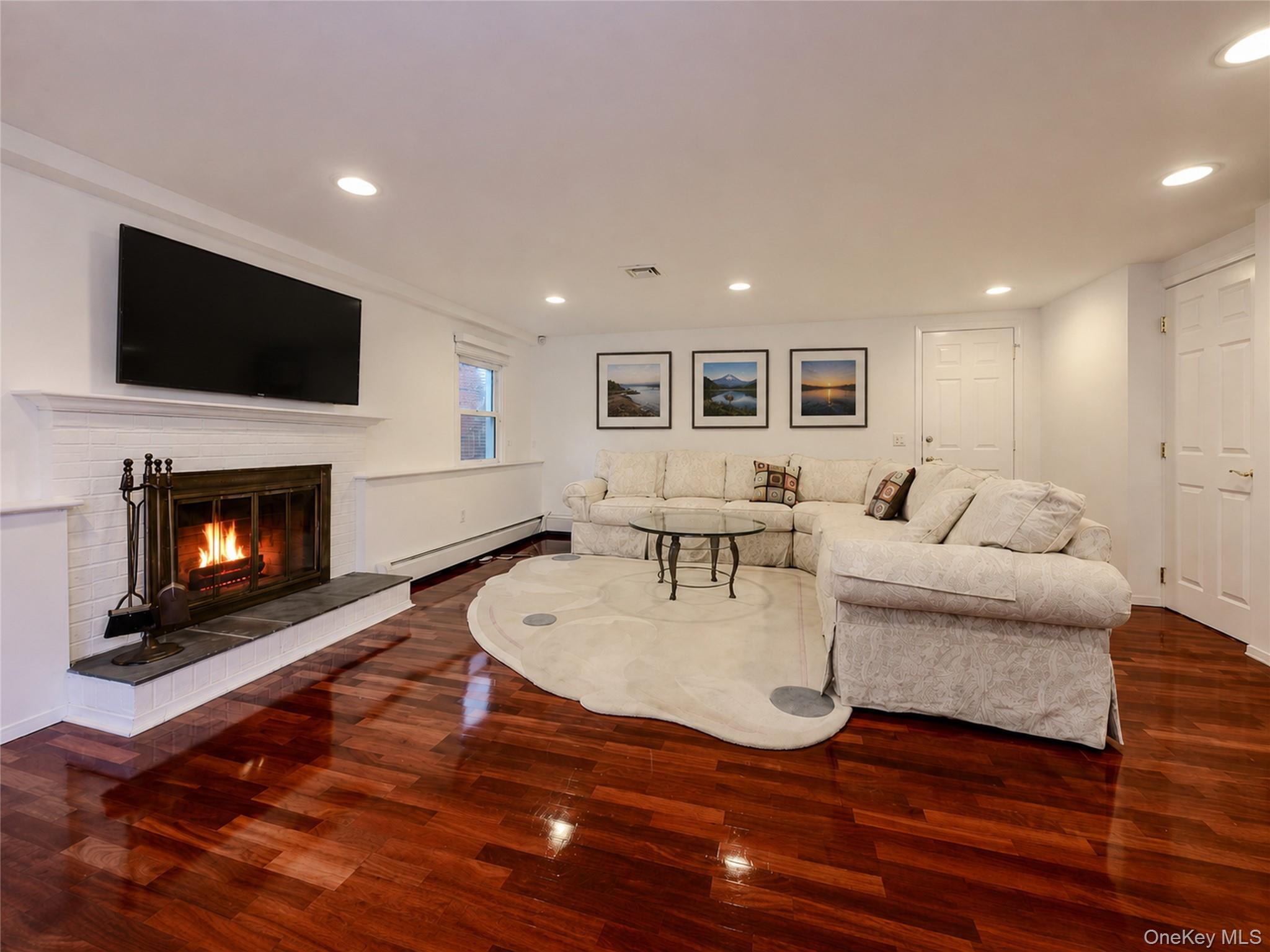 3399 Harold Street Property Photo 18